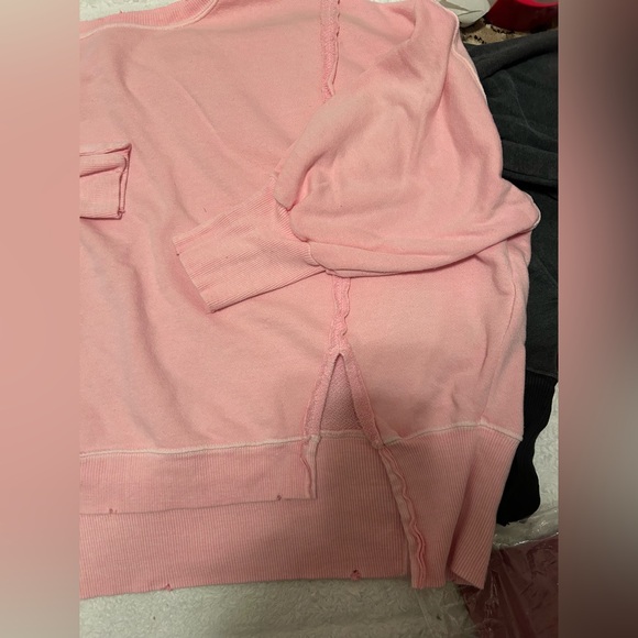 NWOT free people We The Free Camden Sweatshirt in Pink Sky. XS - Picture 7 of 8